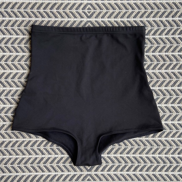Brand new Etsy handmade black high-waisted retro boyshort swim bottoms - Picture 5 of 10